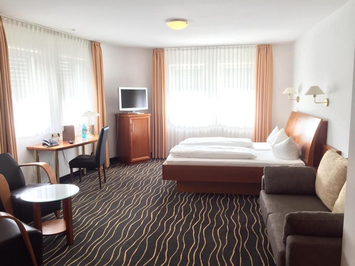 Hotel Zur Schoenen Aussicht Marktheidenfeld Eksteriør billede